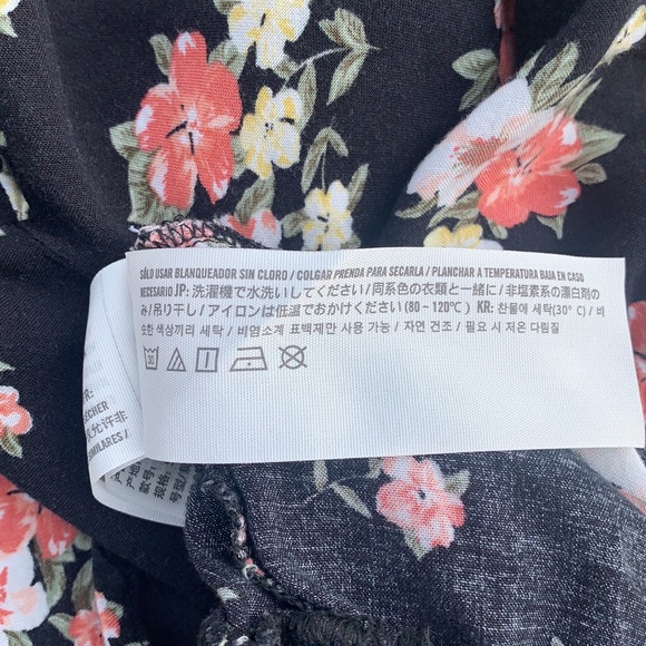 Hollister Women’s Shorts - Picture 5 of 5